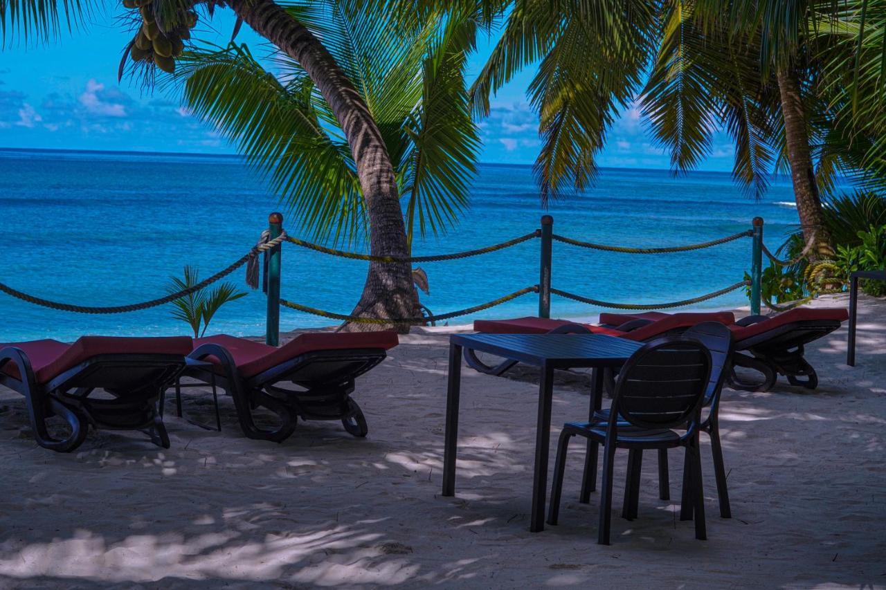 Anse Kerlan Beach Chalets Exterior photo