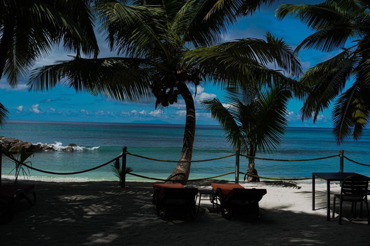 Anse Kerlan Beach Chalets Exterior photo
