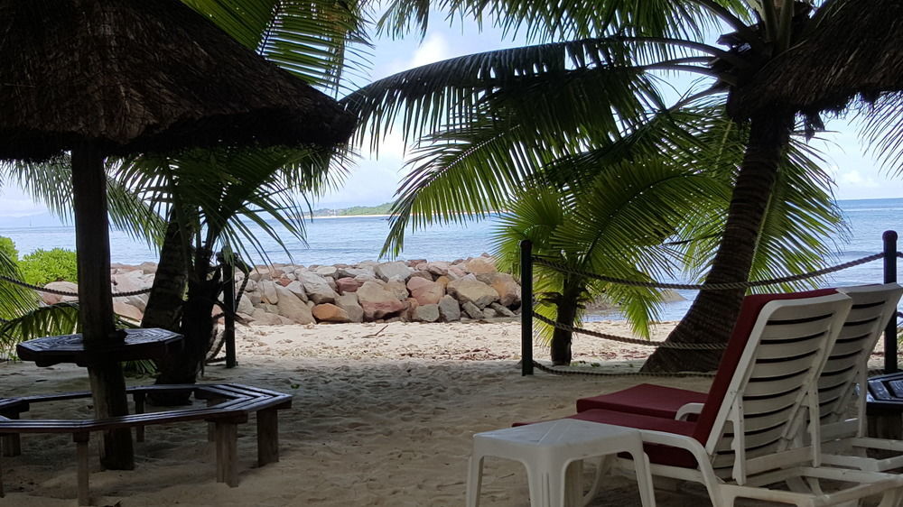 Anse Kerlan Beach Chalets Exterior photo