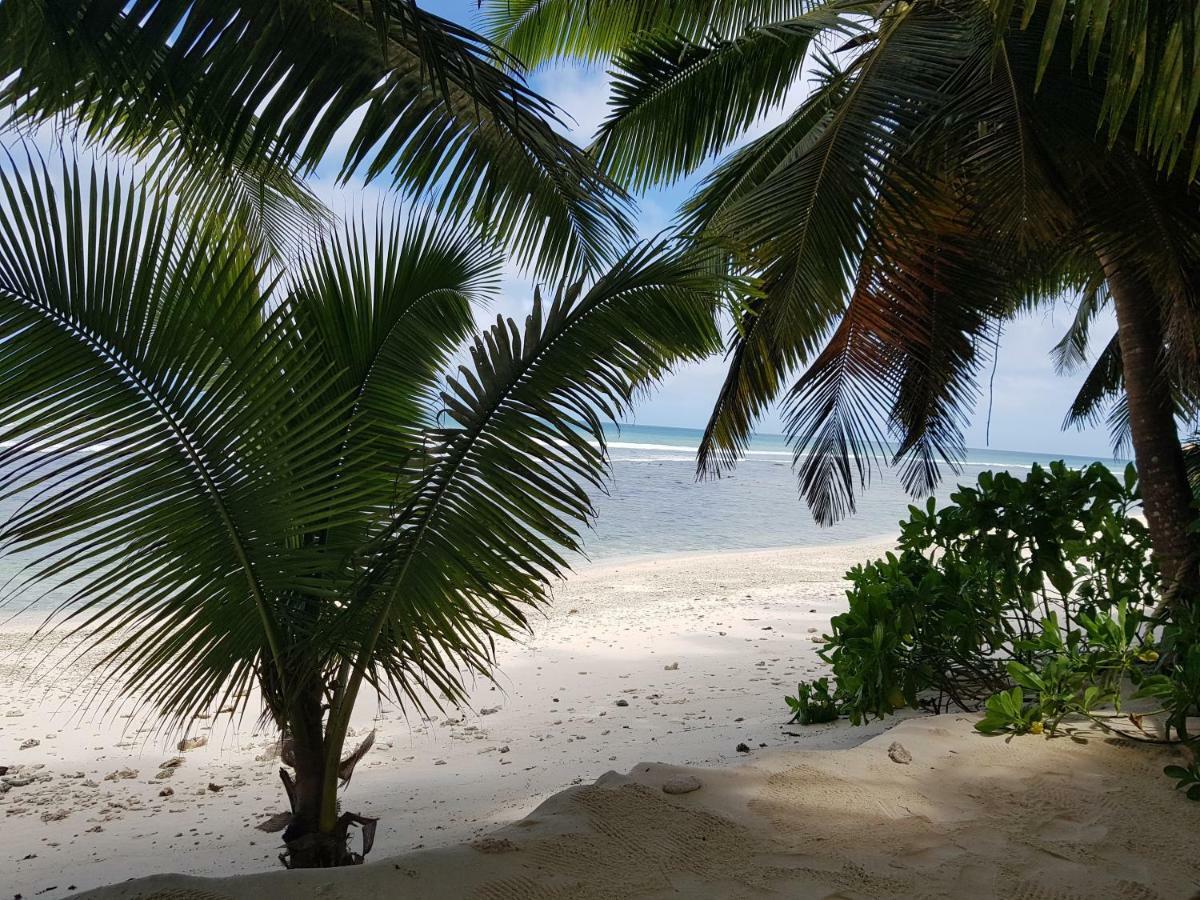 Anse Kerlan Beach Chalets Exterior photo